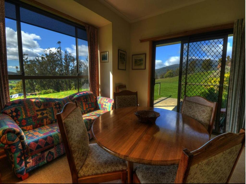 Plovers Ridge Country Retreat Villa Lilydale Rum bild